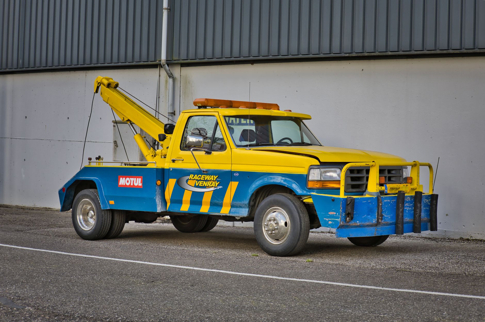 Remorquage voiture équipe à Liévin